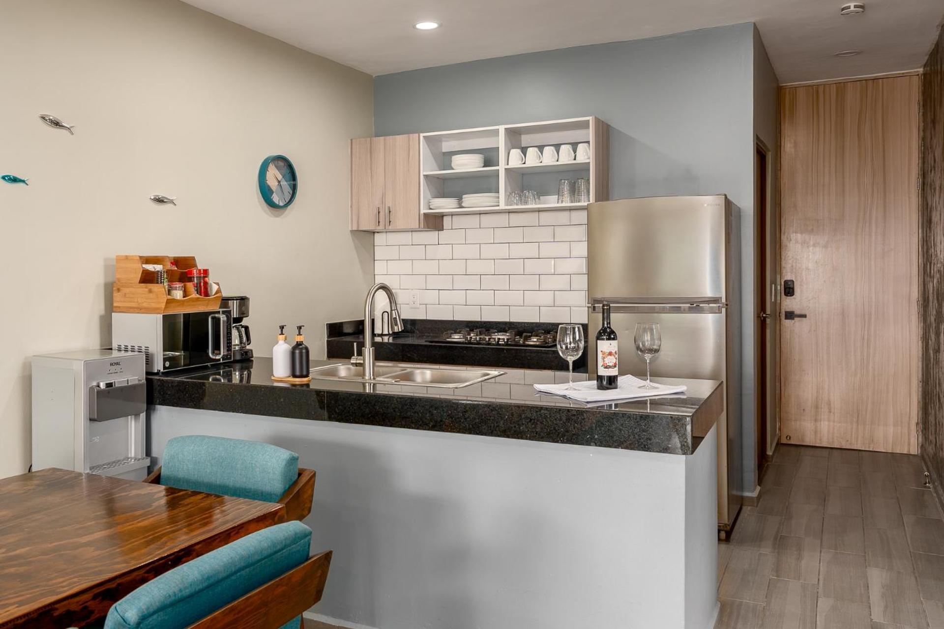 New & Modern, 5 Star Area, Walk 2 Beach, Pool, Views, King Bed Mazatlán Εξωτερικό φωτογραφία